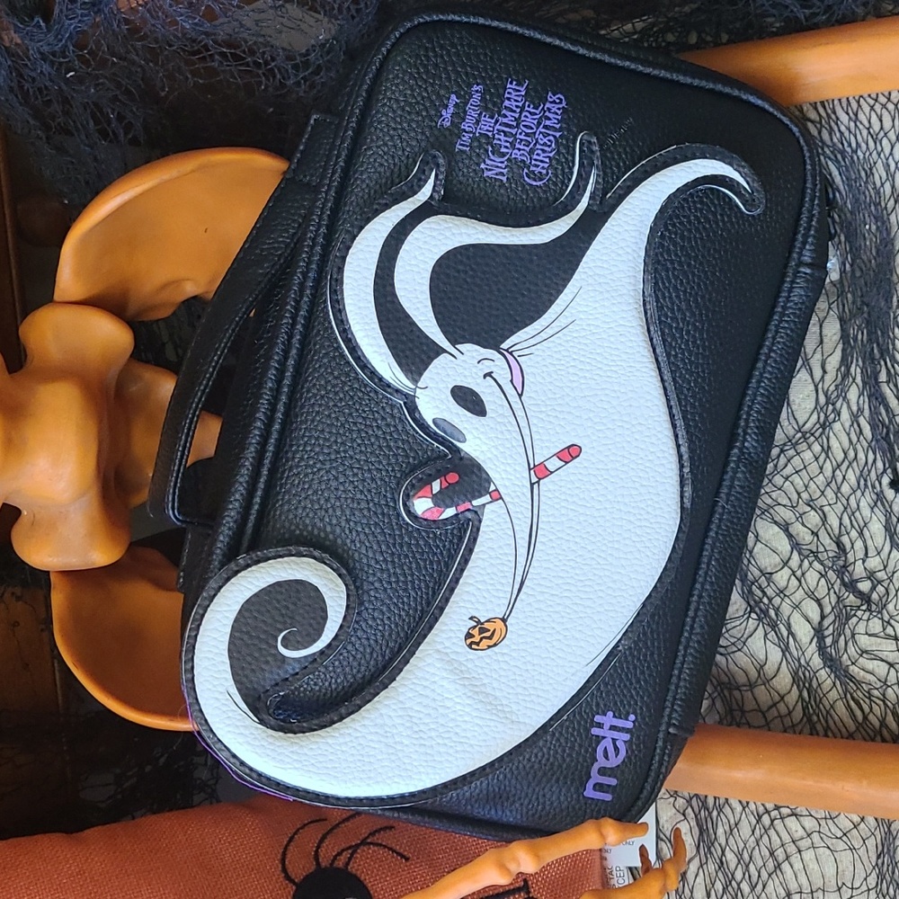 Nightmare Before Christmas Christmas Town Makeup Bag 🎃